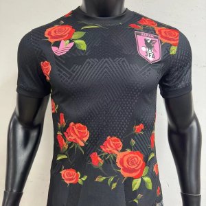 Japan X Rose Noir