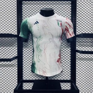Italy X Tricolor Flow