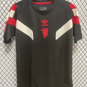 Manchester United X Red Devils Retro