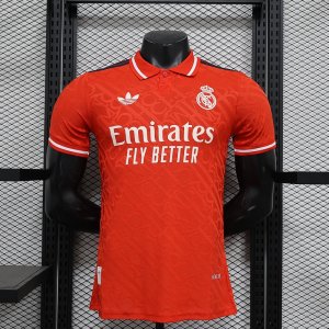 Real Madrid X Crimson Heritage