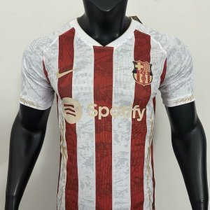 Barcelona X Royal Heritage